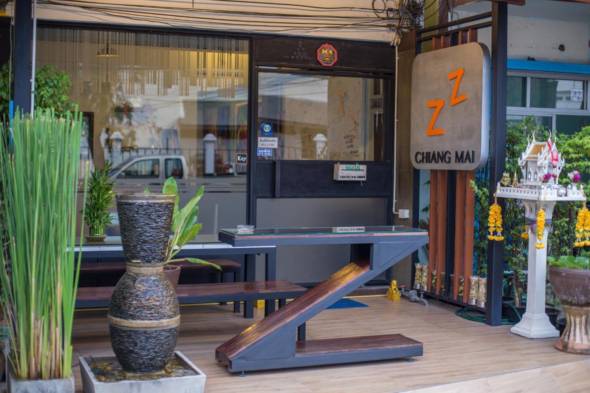 Zz Hostel Chiang Mai Exterior foto